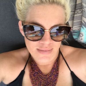 Meet your Posher, Drew